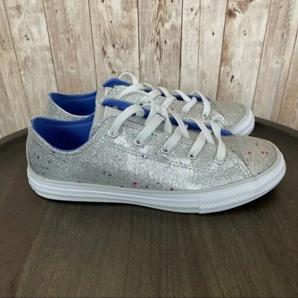 Converse Galaxy Shimmer Low Top - Youth size 5 - Picture 3 of 9